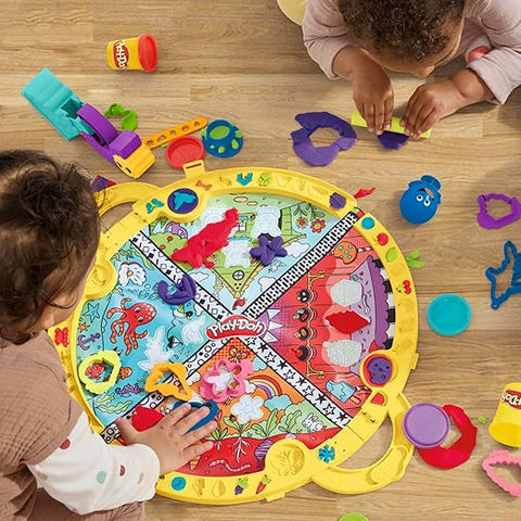 Play-Doh Starters Fold and Go Playmat--طقم بساط قابل للطي والبدء