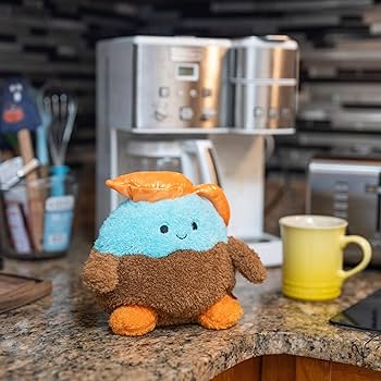 BumBumz 7.5-inch Plush -  Coffee Colton Collectible Stuffed Toy - BreakfastBumz Series--لعبة محشوة كولتون كوفي - سلسلة بريكفاسبومز