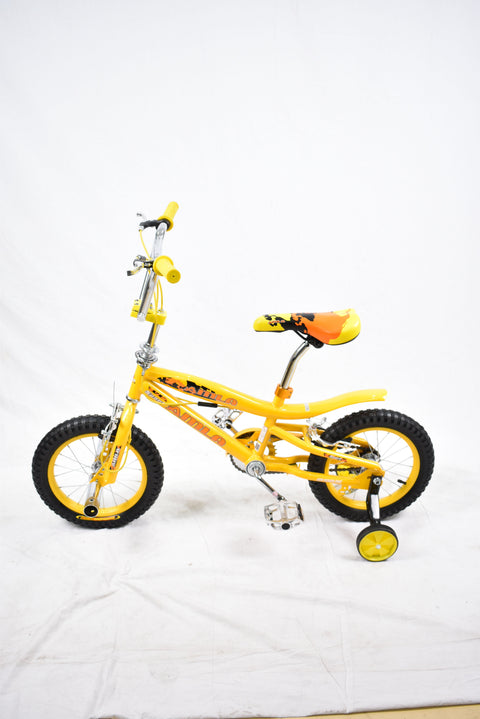 Amla -Cobra 12 bike with yellow wing-- املا - دراجة كوبرا 12 بجناح اصفر